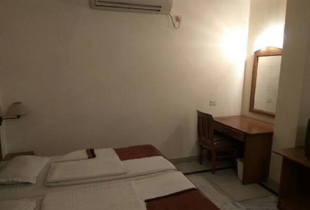 Mahalaxmi Plaza Hotel Faridabad Habitación foto